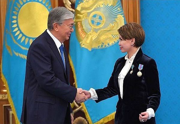 Роза Рымбаева: Чай с президентом Казахстана я не пью