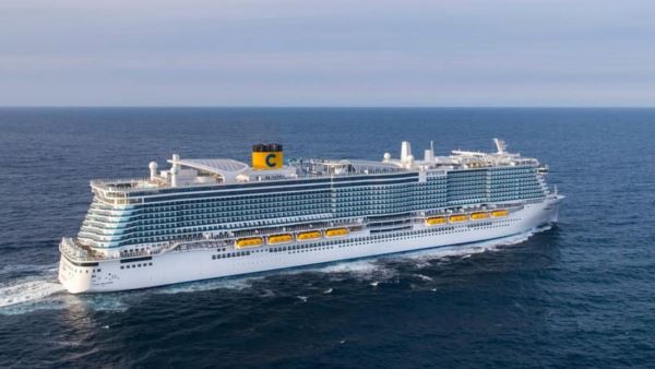 Costa Cruise спустила на воду новый лайнер: круиз начнется только в конце 2021 года